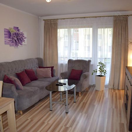 Apartament M-5 - 74M2 Czestochowa Bagian luar foto