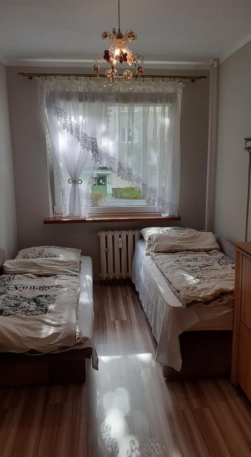 Apartament M-5 - 74M2 Czestochowa Bagian luar foto